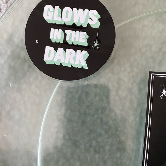 Martha Stewart Halloween BATS Glow In the Dark 3pk Set 16" Serving Platters NEW - Picture 2 of 3